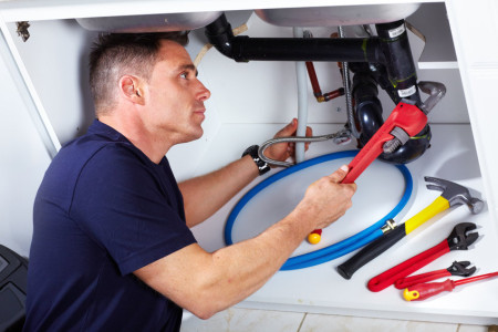 Call Plumbing service expert at home
